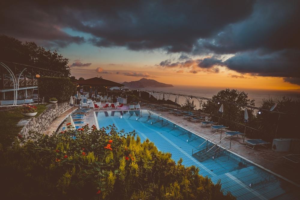 Gocce Di Capri - Hotel&serviced Residencia