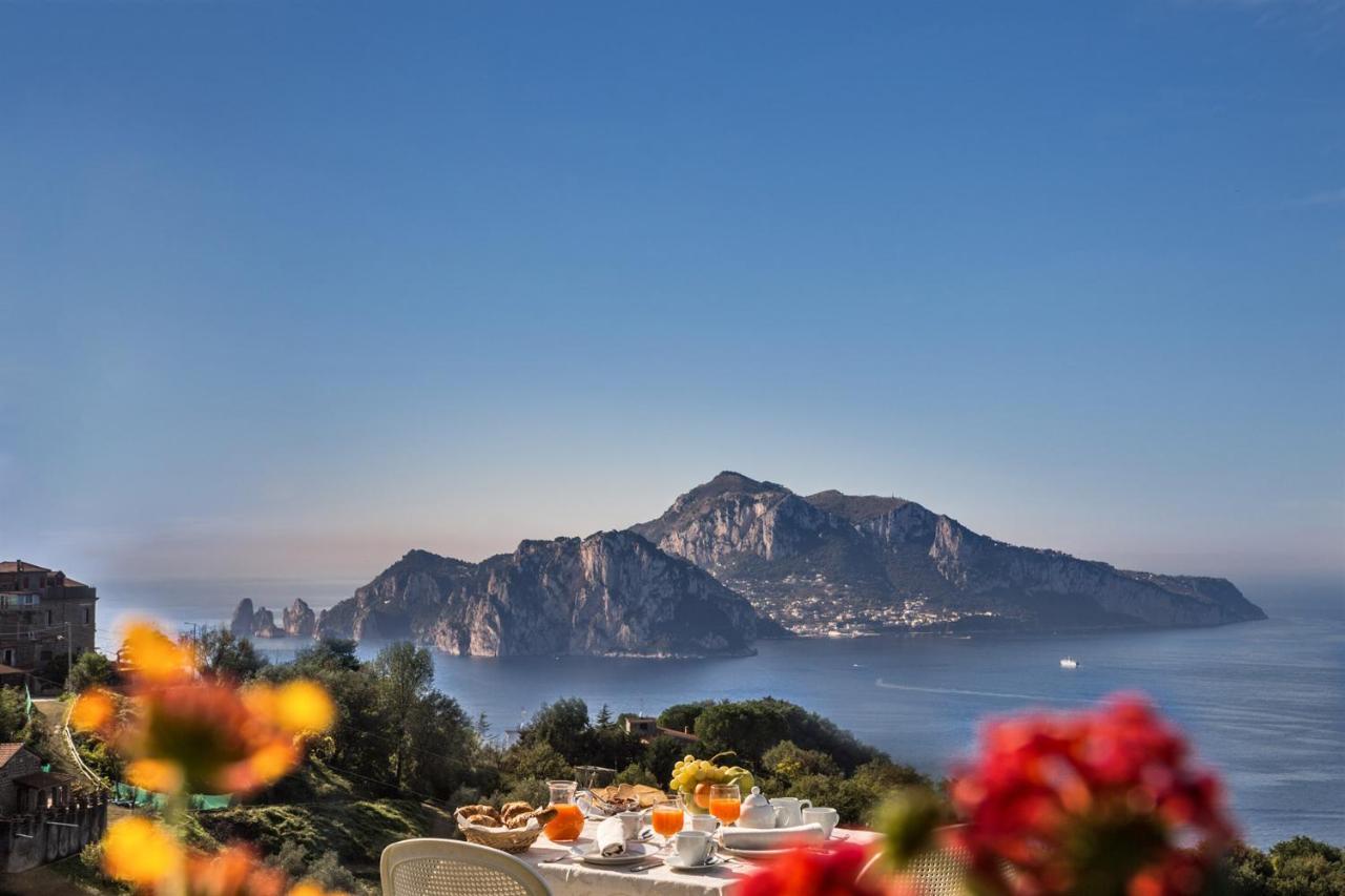 Apart-hotel Gocce Di Capri 3*